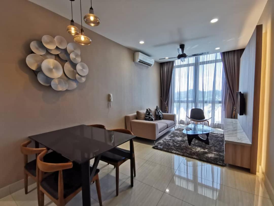 Shaftsbury Putrajaya At Alamanda Mall Apartment Exterior foto
